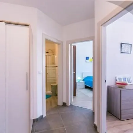 Apartment Elis