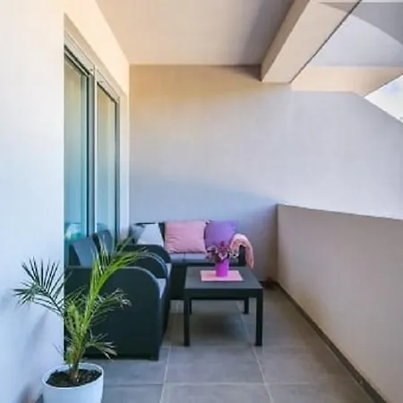 Elis Apartment